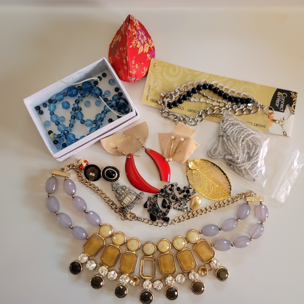 Jewelry-Maker or Crafter's Lot ~ Embellish ~Re-purpose ~ Beads Coin Pouch